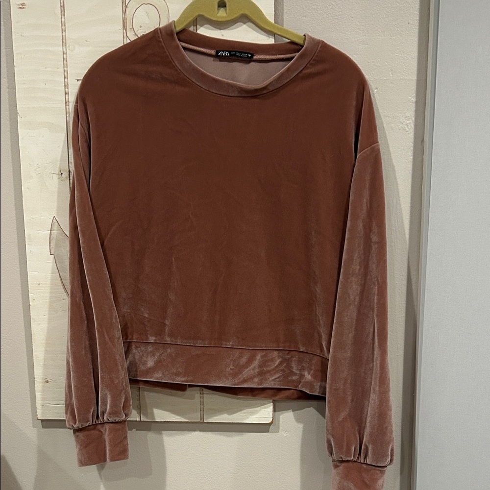Zara Velvet Long-Sleeve Pullover - Mauve Brown